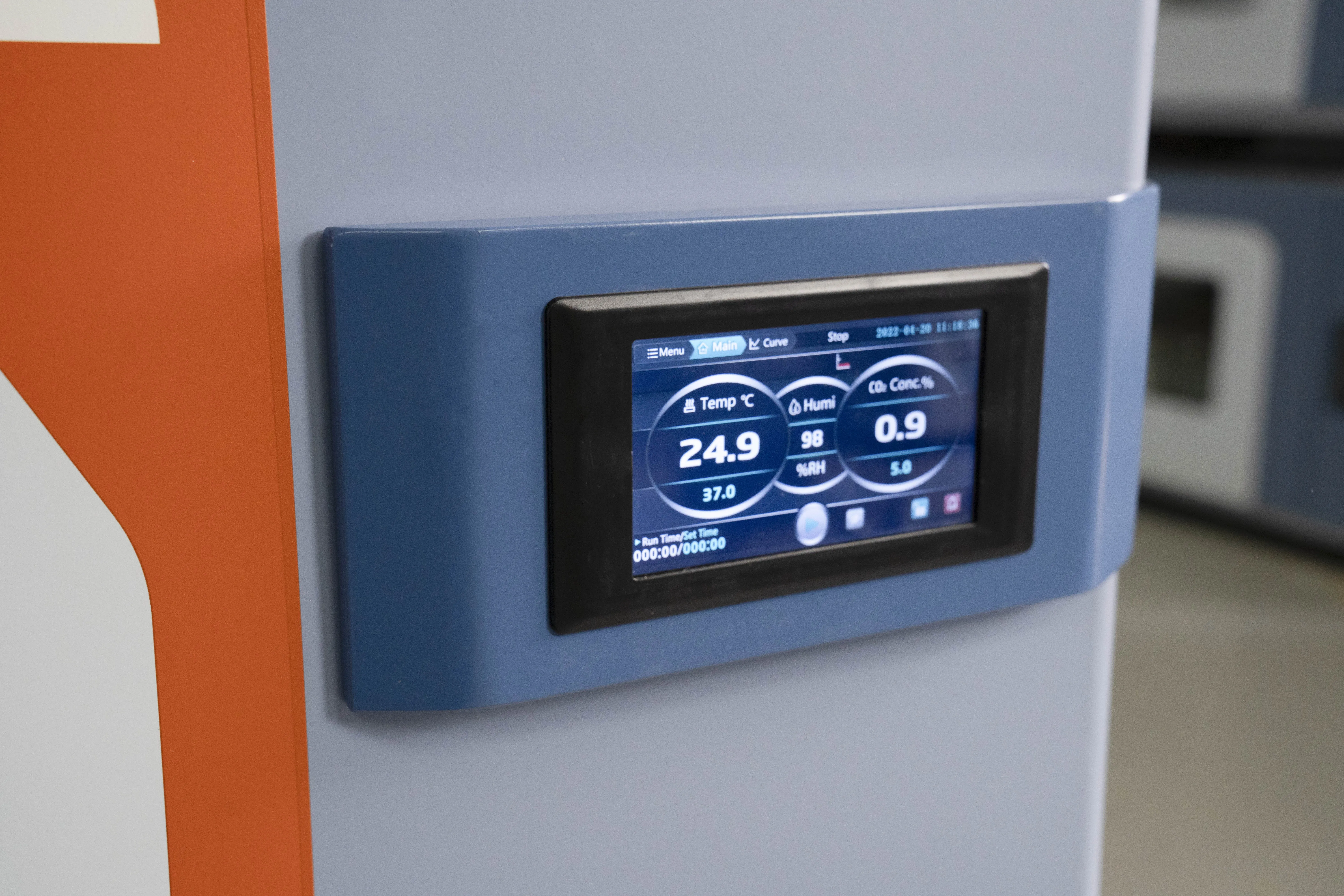 BIOSCIENCES 90L Medical Labora - Incubator Co2 Lab のレビューと価格